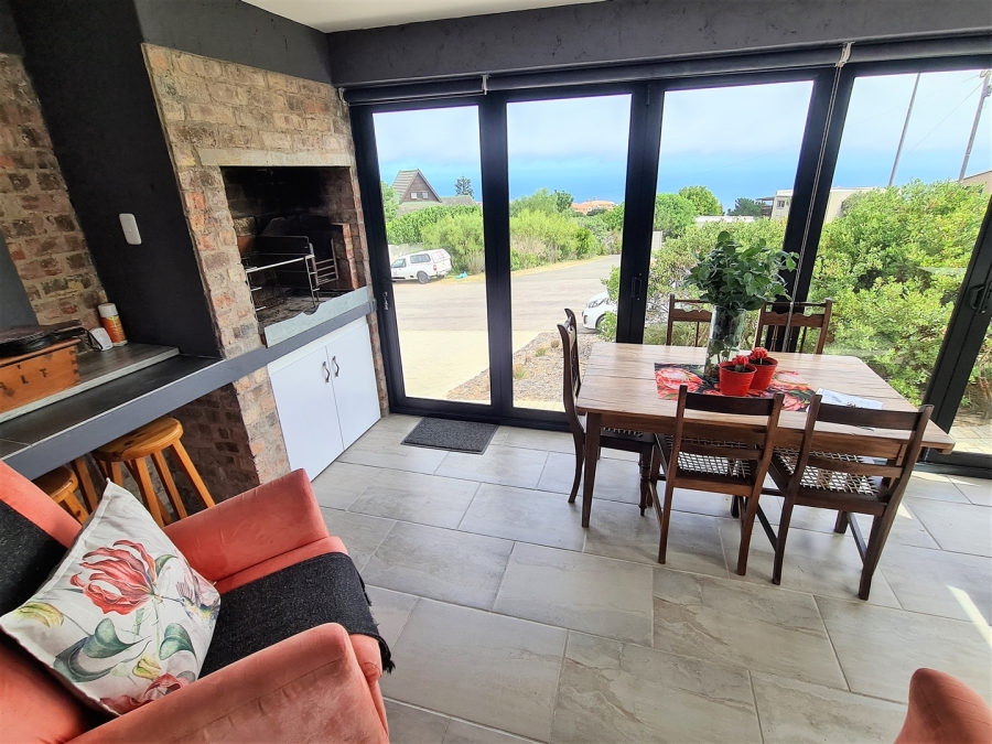 5 Bedroom Property for Sale in Dana Bay Western Cape